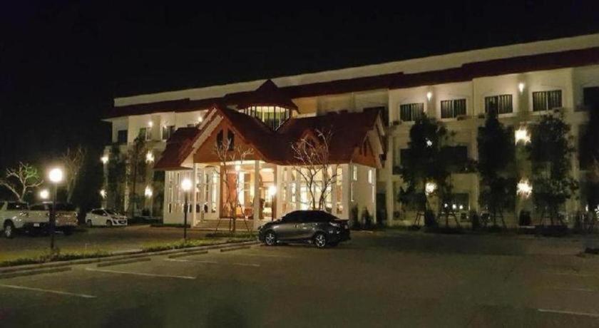斯拉约科大酒店 来兴府 外观 照片